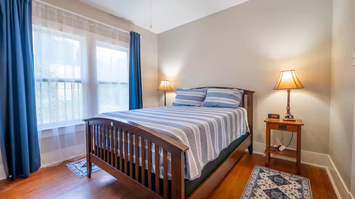 3b16a48f 5070 4b55 9304 b6dd7401b8f7